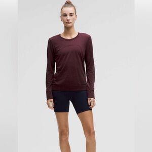 NWOT! Lululemon Swiftly Relaxed LS shirt - Updated Fit - Hip Length - 4
